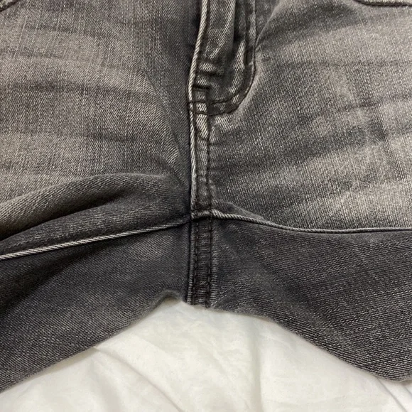Women’s American Eagle Super Stretch Super Low Jegging, black/grey. Sz 4 - Picture 10 of 14